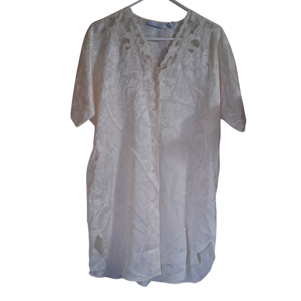 Erika Taylor Ivory Floral Short Sleeve Size Medium Satin Button Front Nightgown